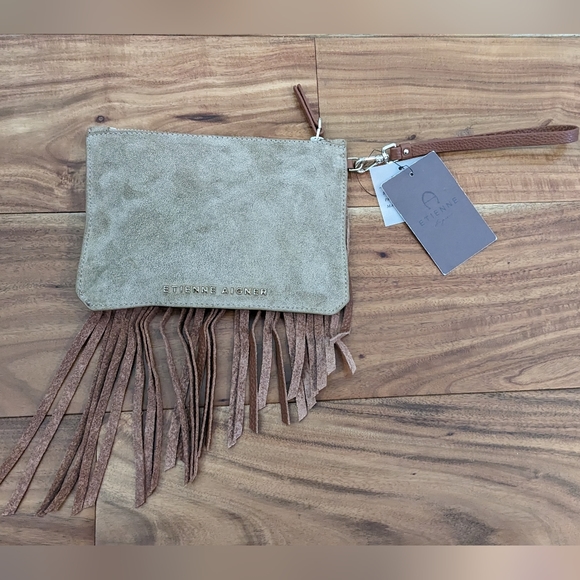 Etienne Aigner Moda Suede Fringe Wristlet Nwt ❤️ - Picture 3 of 9